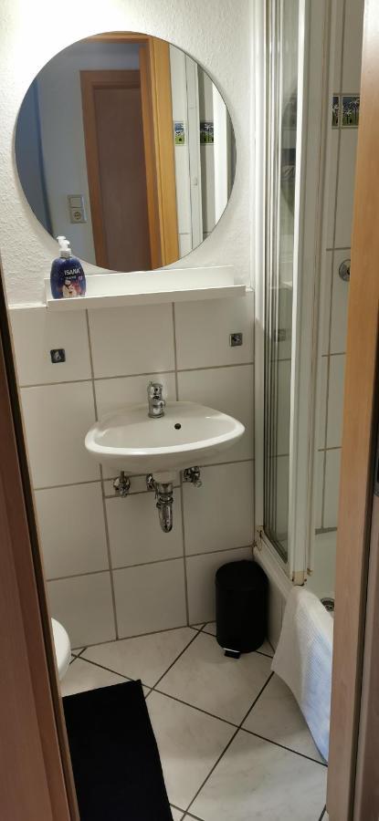 Zum Guten Schlaf Brémai repülőtér Kültér fotó